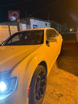کرایسلەر 300